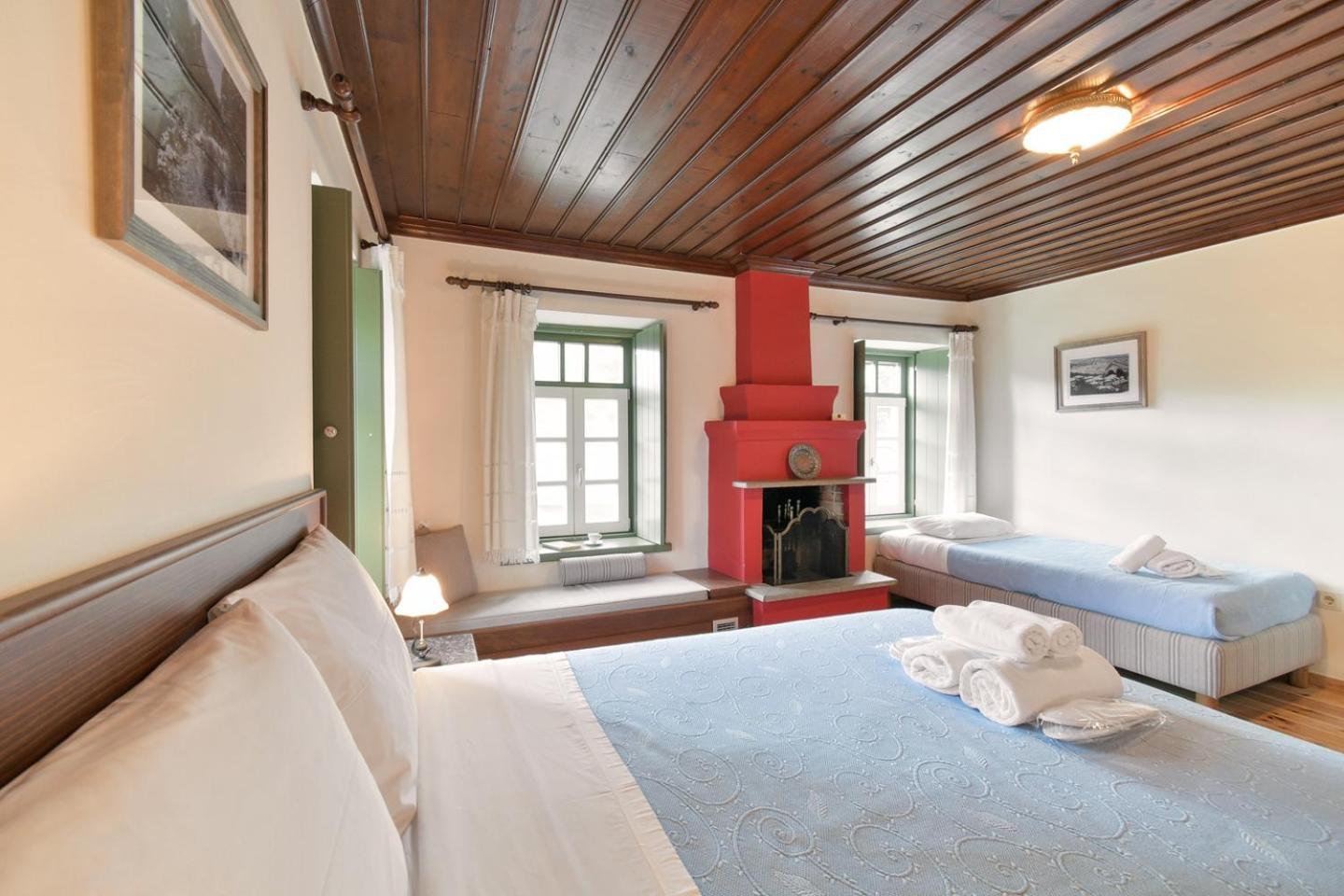 Hotel Ameliko Zagori Áno Pediná Habitación foto